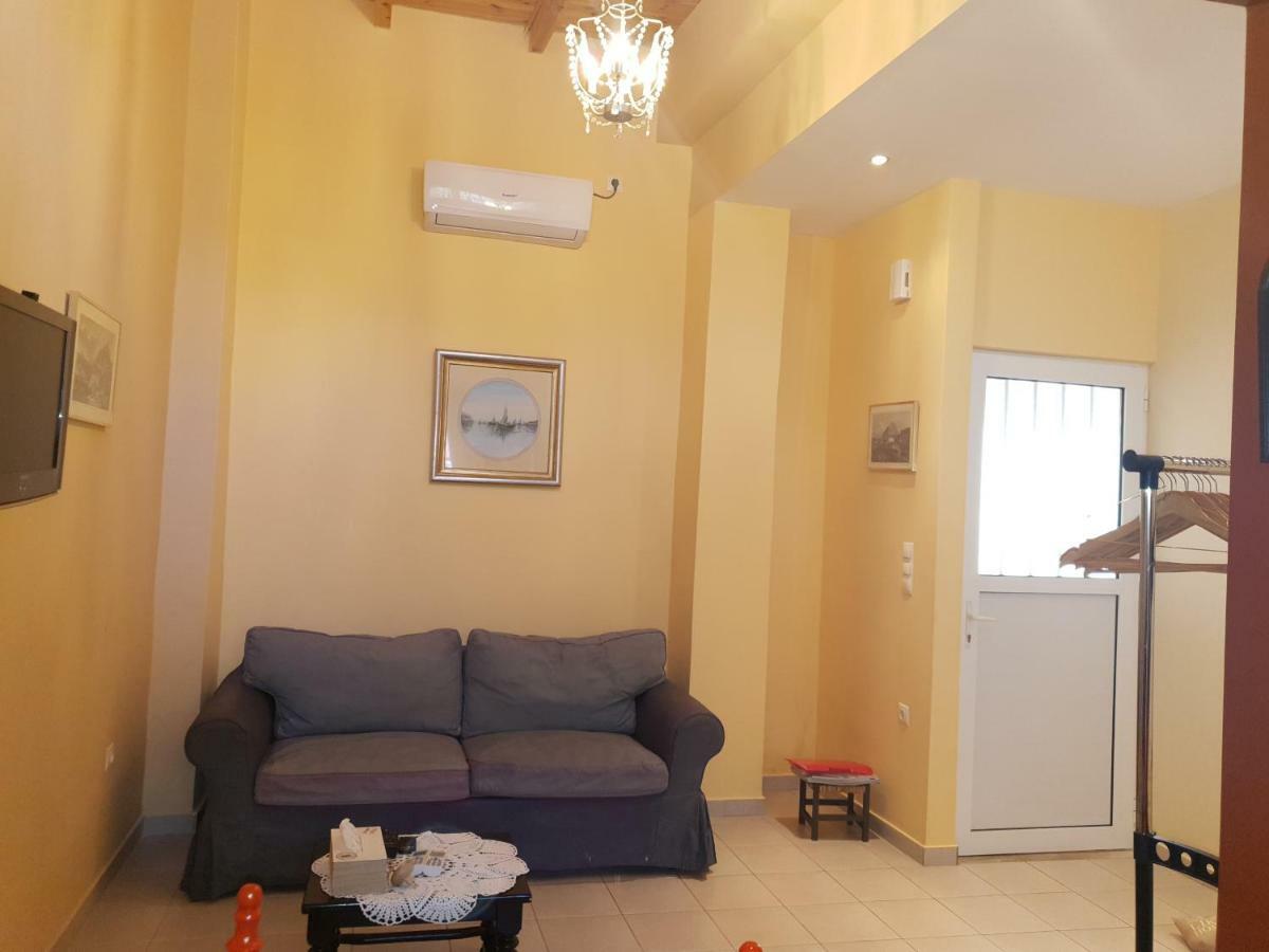 אתונה Angeliki'S Apartment מראה חיצוני תמונה
